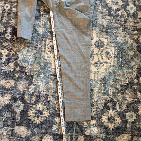 Uniqlo Dark Gray Ezy Ankle Pants. XS - Picture 6 of 6